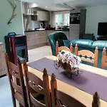Chalet Cozy With Sauna,