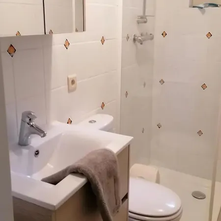 Chalet Cozy With Sauna,