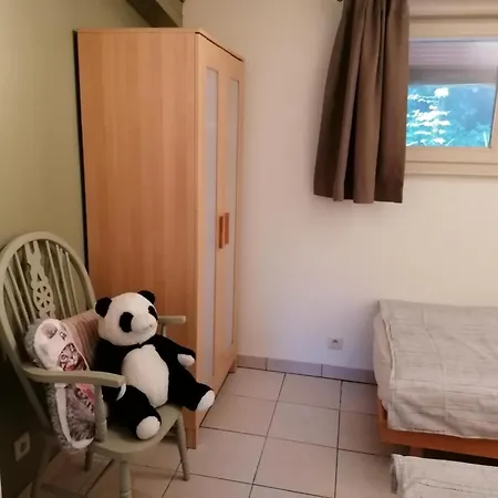 בקתה Cozy With Sauna, וויברין